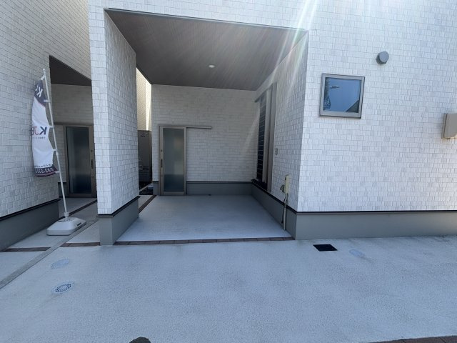 佐伯区八幡東２丁目の駐車場