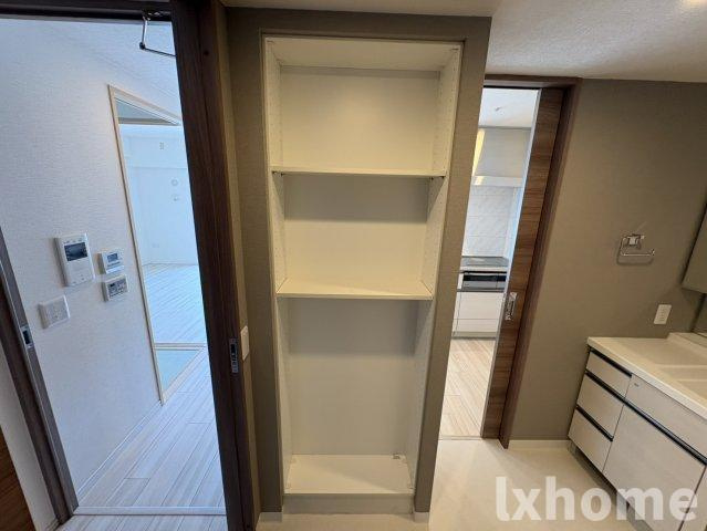 ミリカ・ヒルズⅡ街区(D棟)の収納|小物を収納するのに便利です