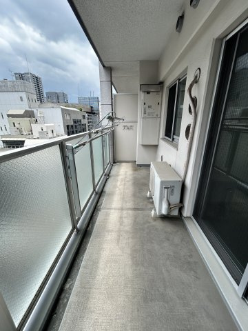 プレサンスロジェ本町のバルコニー|プレサンスロジェ本町　バルコニー