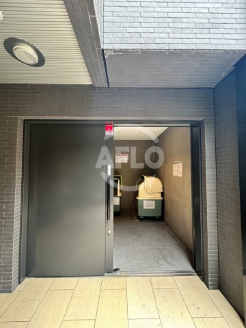 プレサンスロジェ本町のその他共用部分|プレサンスロジェ本町　ゴミ置き場