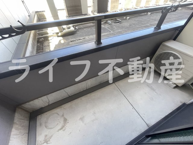 リュミエールイーストのバルコニー|落ち着いた時間を過ごせるバルコニーです