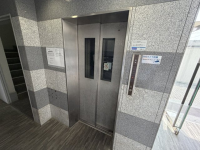 【エントランス】 | サンメゾン忍海