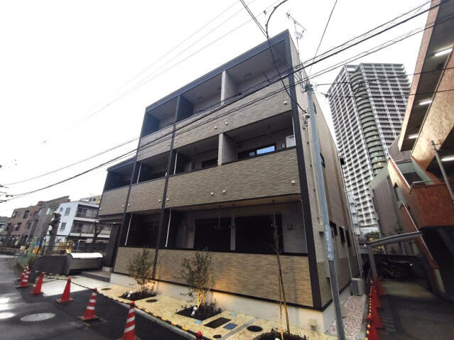マイユクール