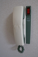 インターホン