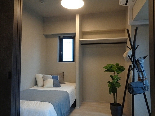 【寝室】