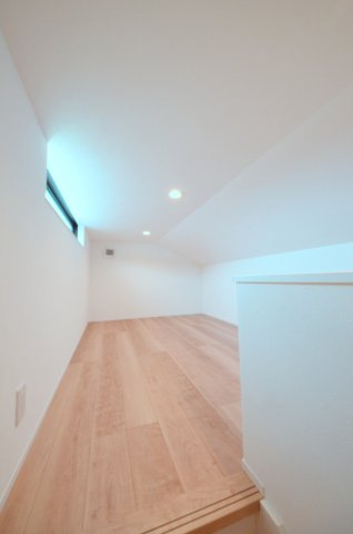中山上二丁目の収納|広い小屋裏収納スペースもあります