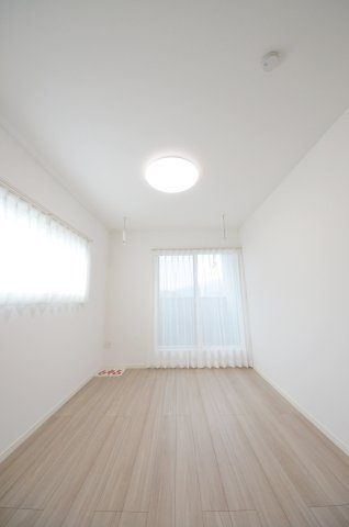 五月が丘二丁目の洋室|全居室収納スペース有、お部屋が広く綺麗に使えます