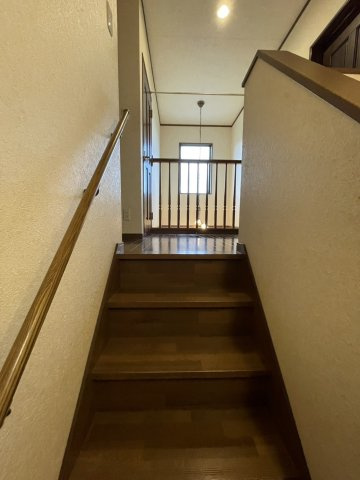 西の丘２丁目戸建て(ニシノオカ)のその他|階段