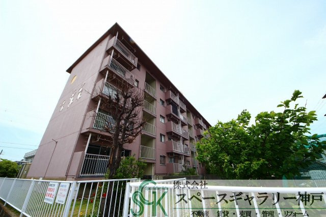 厚生年金住宅C棟