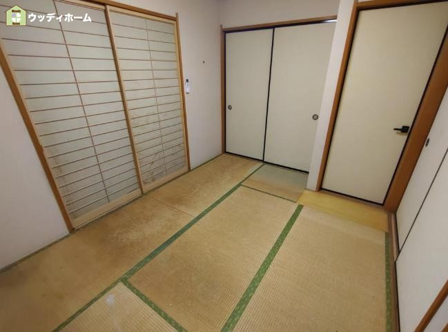 春日部市中央1丁目　中古一戸建ての和室
