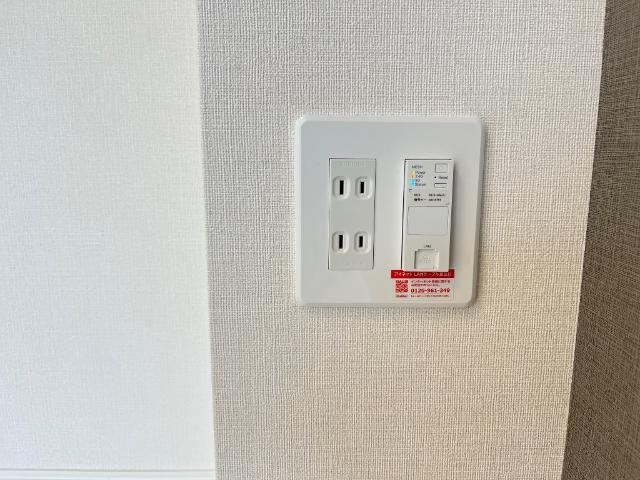 仮）高崎市上小鳥町Ｔ様新築アパートＡ棟の内装|カメラ付インターホン（イメージ）