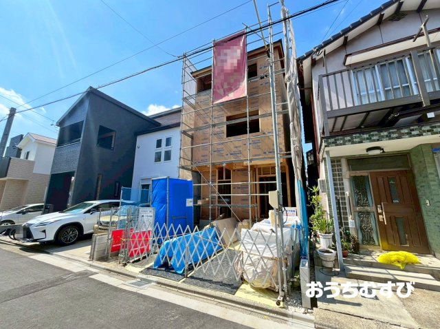 名古屋市北区安井(全1棟)の前面道路含む現地写真