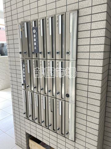 メルヴェーユ(東京)のその他共用部分|メールボックス