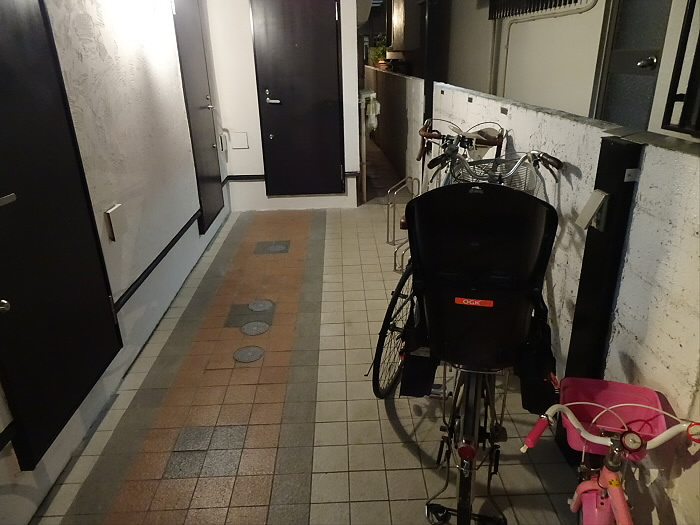 メゾンブランシュ下北沢のロビー