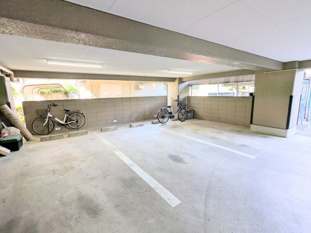 西大島ハイムの駐車場|～敷地内駐車場 写真～