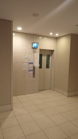 コンフォリア文京春日のエントランス