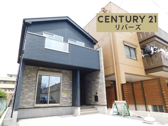 名古屋市中川区柳川町の新築一戸建の外観|☆新価格☆　　いつでも見学出来ます♪（お問合せ当日、平日、水曜、夜間でもＯＫ）　南向き♪　駐車並列２台ＯＫ！　広いリビング１９.７帖♪　小学校徒歩３分！　広場すぐ横の子育てにうれしい住環境♪