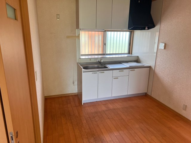 小郡市大保　中古戸建のキッチン