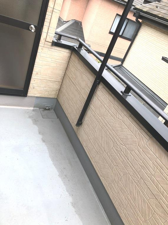 美土里町戸建のバルコニー
