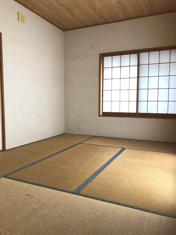 美土里町戸建のその他