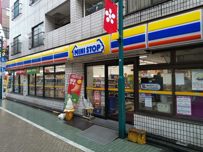 コンビニ