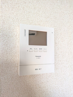 安心なモニター付きインターホン☆