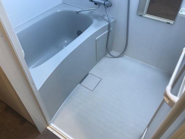 メイクスデザイン入谷の浴室