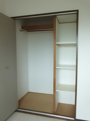 棚付の便利な収納