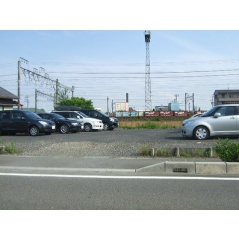 岐阜市鏡島南２丁目の駐車場