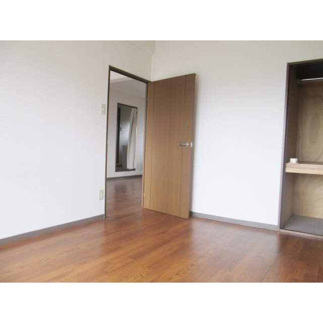 パークサイドＭの居間・リビング