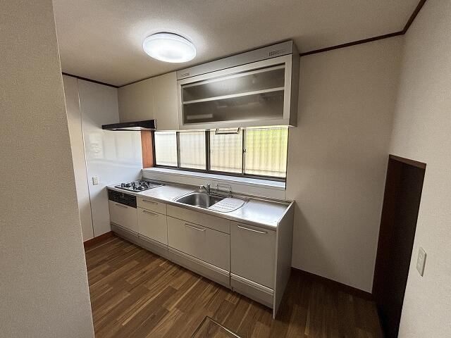 宇都宮市竹下町　5ＬＤＫ　中古住宅のキッチン
