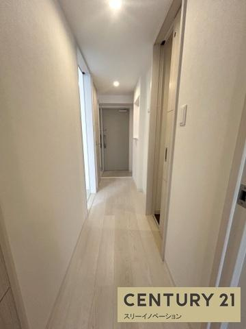 DAWN RESIDENCE sangenyahigasiのエントランス|廊下