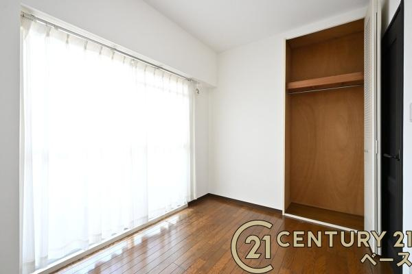馬見第一住宅 １６号棟の収納|■現地撮影写真■収納スペース付きで整理整頓も楽々！