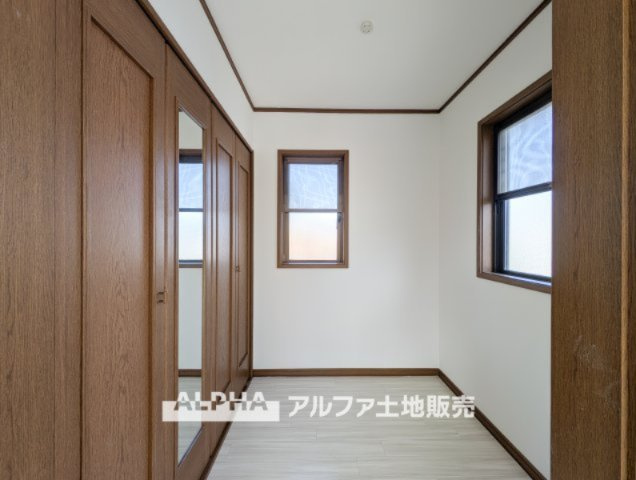 ~昭島田中町1丁目~Remodeled Homeのその他共用部分|【storage room】
◆ストレージルーム◆自由な空間は使い方を選びません。パントリーに、書斎に、キッズルームやペットルームとしても使えるプレミアムルームです。