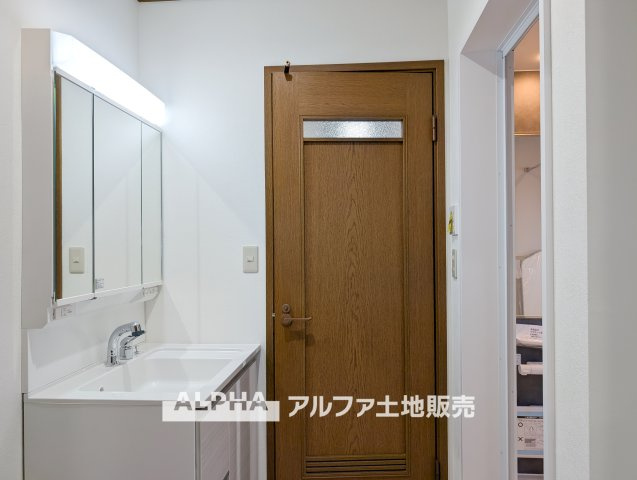 ~昭島田中町1丁目~Remodeled Homeのランドリースペース