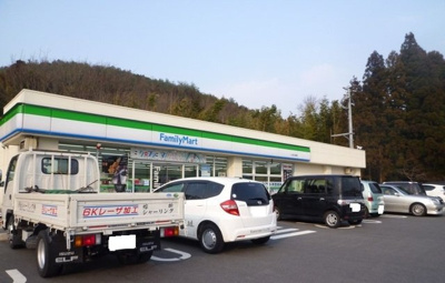 【周辺】 | セレーノ　カーサ | ファミリーマートいせき山東店様まで2200m