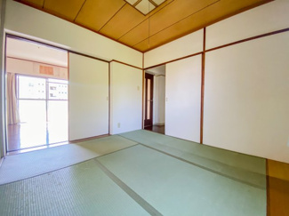 【和室】 | たまプラーザ団地6街区5号棟 | 5帖和室、一部リフォーム歴があり綺麗なお部屋です