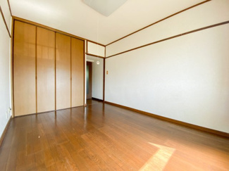 【洋室】 | たまプラーザ団地6街区5号棟