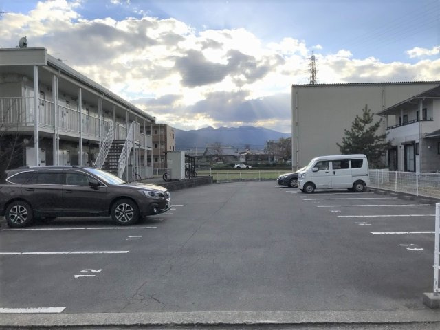 レオパレスカマン　オレイエのその他