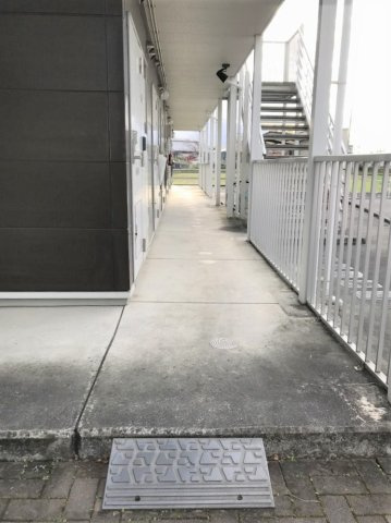 レオパレスカマン　オレイエのその他