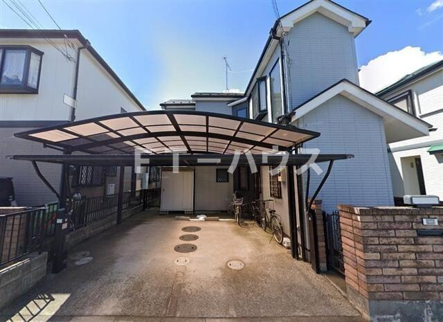 松戸市高塚新田５８１戸建のエントランス