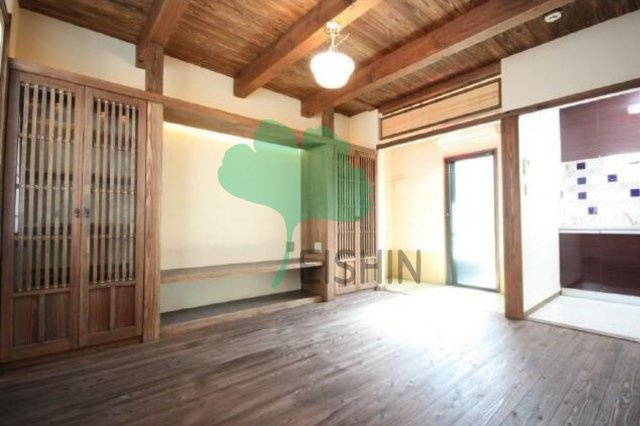 杢の長屋(もくの長屋)の居間・リビング|アレンジ自由自在の広々空間です！