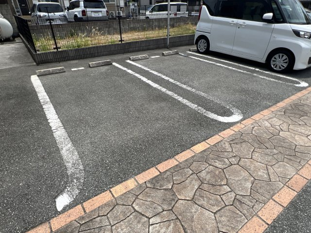 プリオＭの駐車場