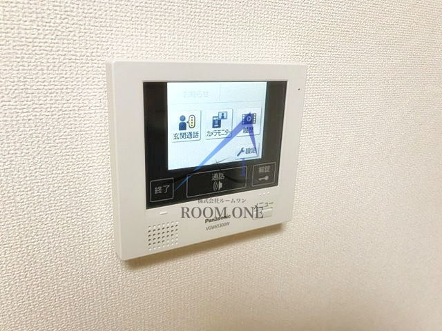 Ｆ－ＢＡＳＥ  Ｅａｓｔのセキュリティ|モニター付きインターホンです。