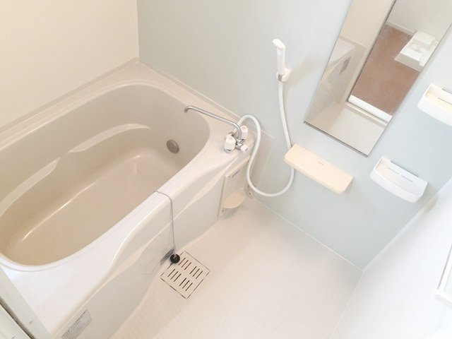 エンジェライトⅡの浴室|コンパクトで使いやすいお風呂です