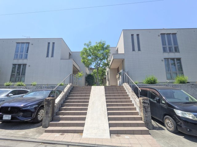スリジェWの外観
