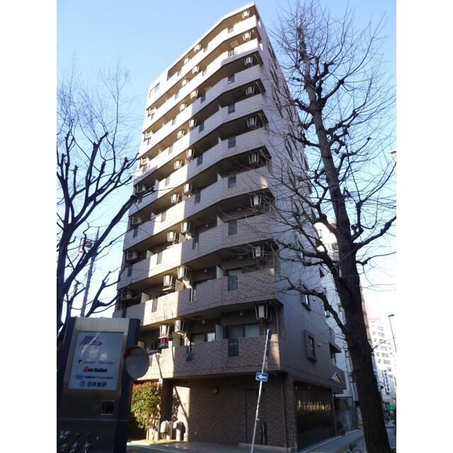 ステージファースト三宿のエントランス