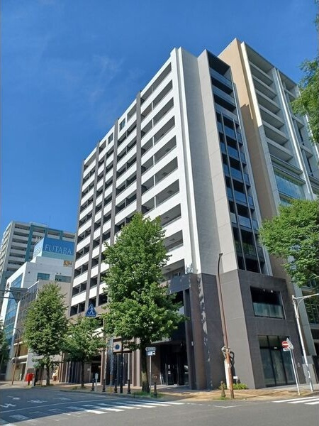 白川公園パークマンションの外観