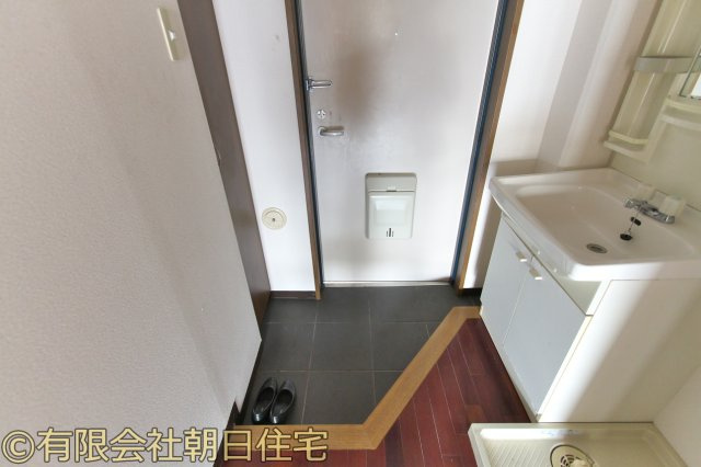 ナッツパレスの玄関