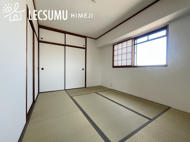 朝日プラザ南今宿の和室